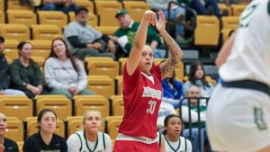 brooks to play overseas pic